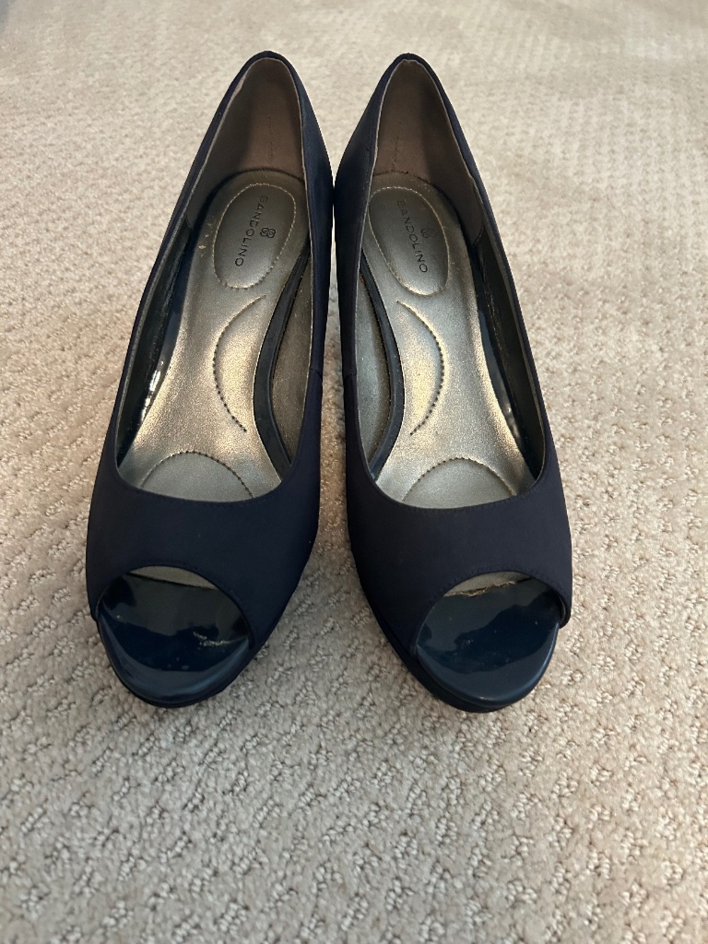 Vintage navy kitten heels